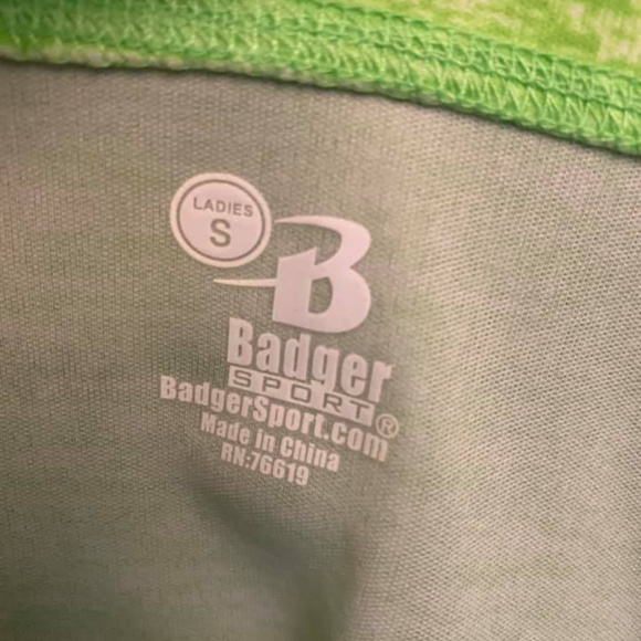 Breast Cancer Awareness Pull Over - Picture 3 of 3